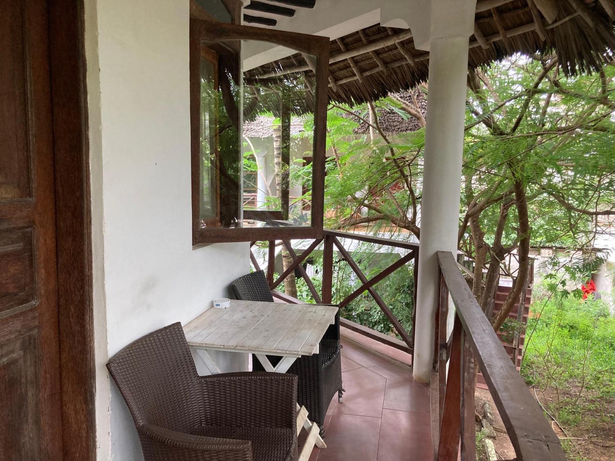 Pasa Zanzibar 3*